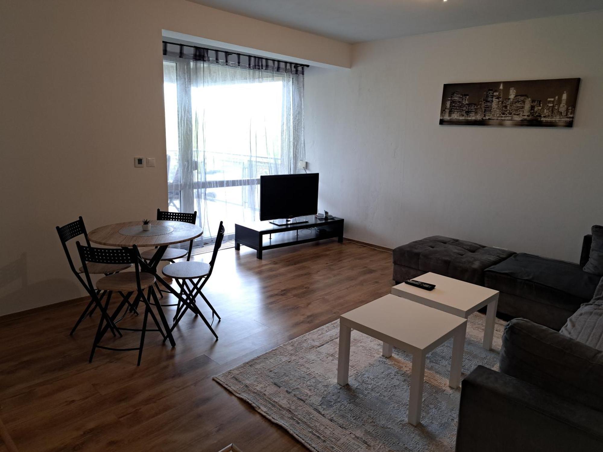 Apartman Zuzu Тренчин Екстер'єр фото