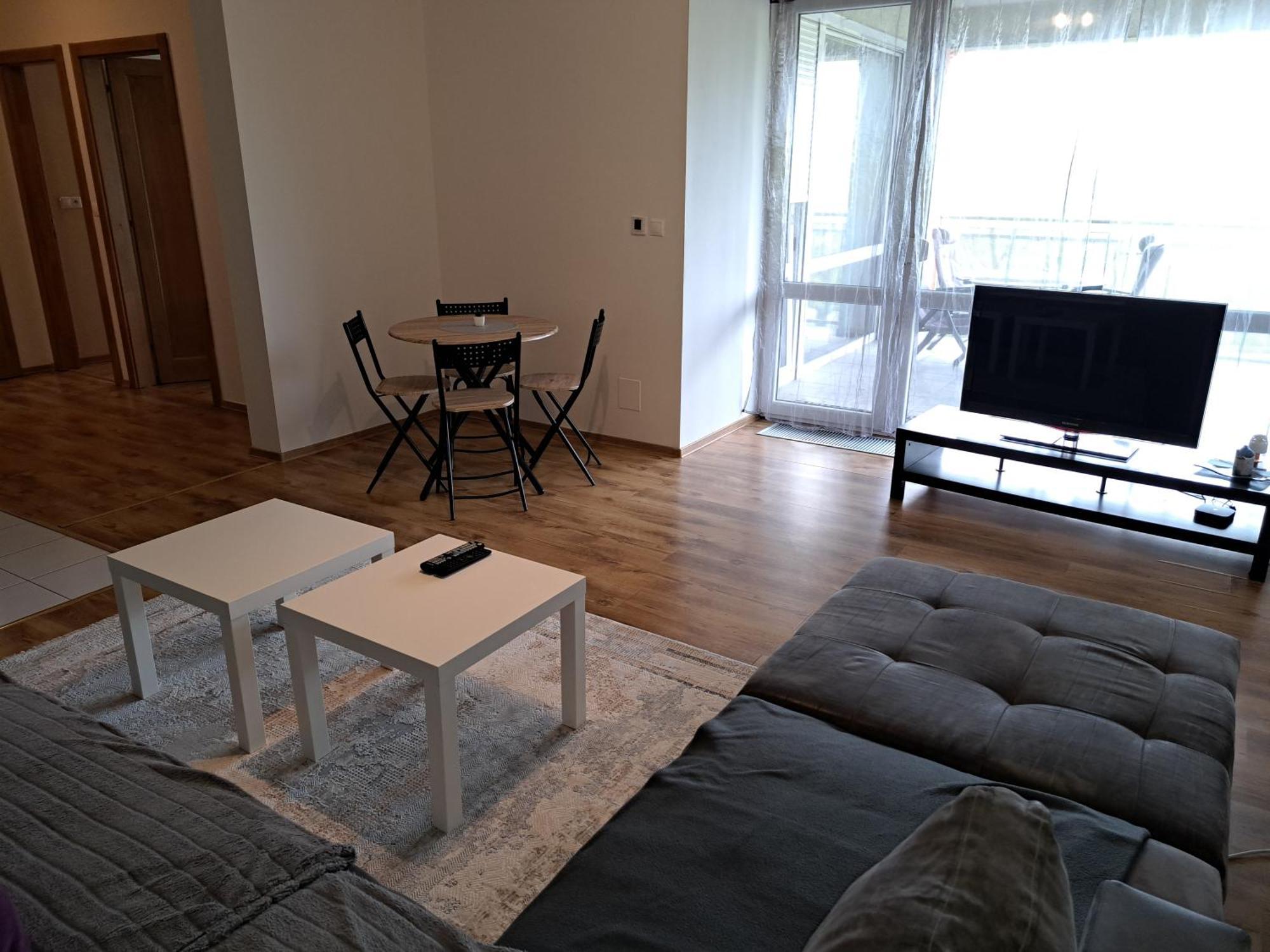 Apartman Zuzu Тренчин Екстер'єр фото